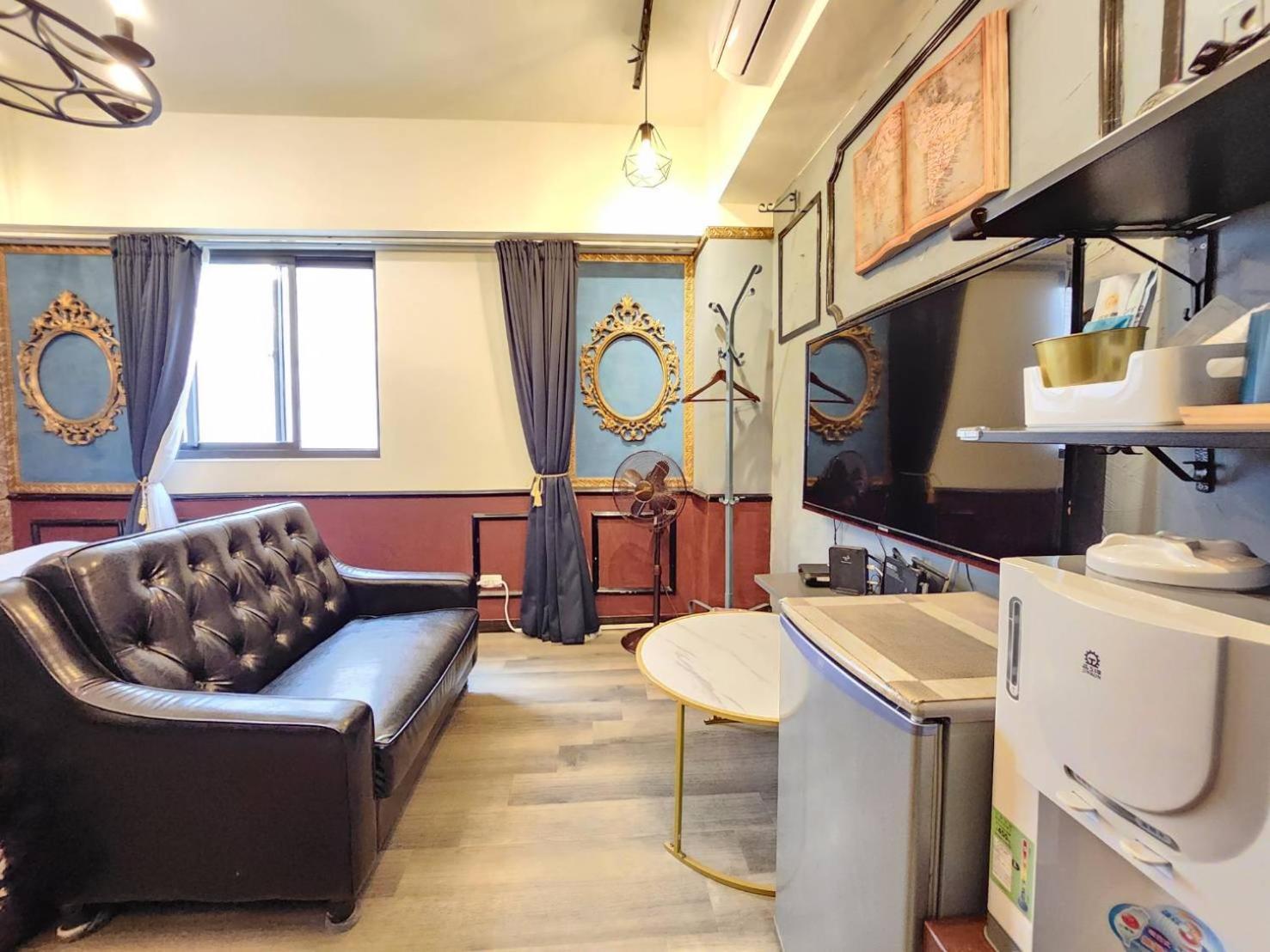 一中喵喵 有統編收據 Hotell Taichung Exteriör bild